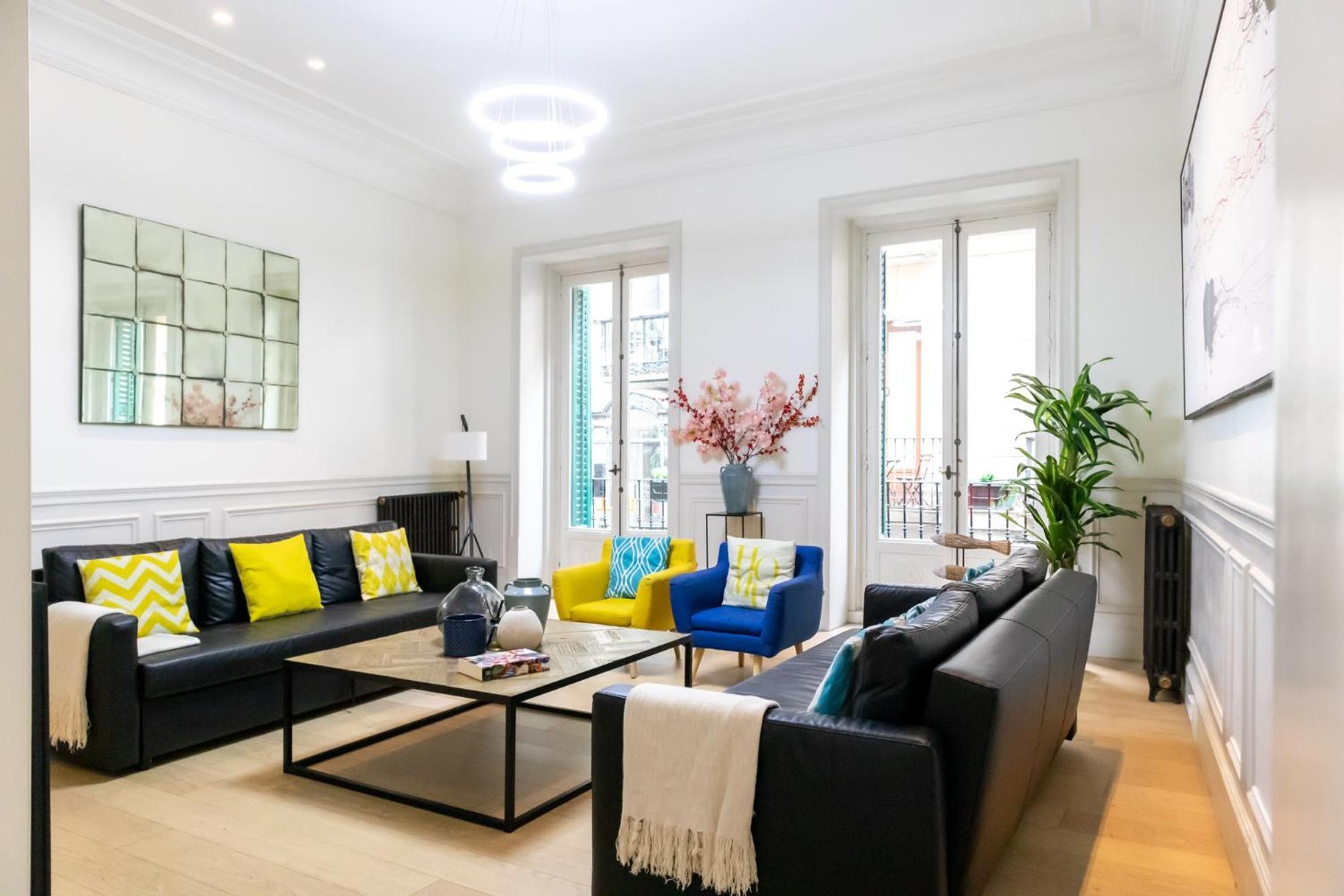 Ever House - Chueca-Gran Via Мадрид Екстериор снимка