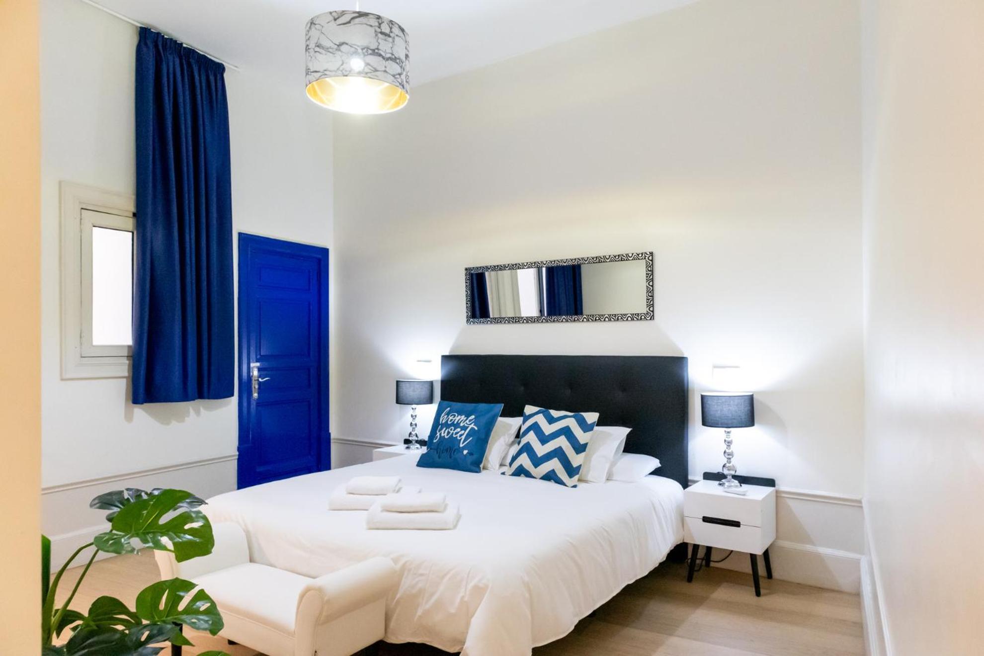 Ever House - Chueca-Gran Via Мадрид Екстериор снимка